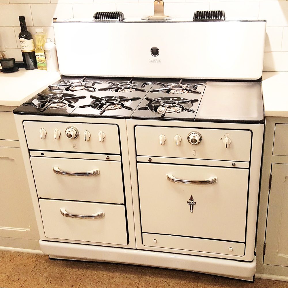 wedgewood 1930s kitchen]B